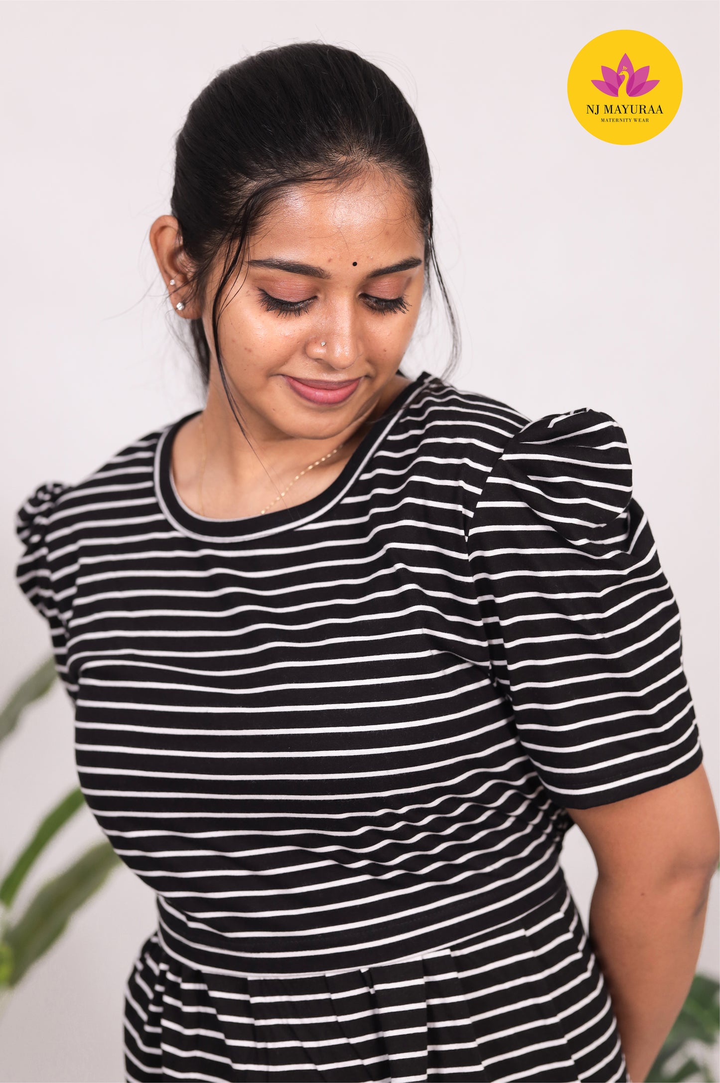 SRIDHA 11 -ZIPLESS MATERNITY WEAR PUFF SLEEVE/ FULL LENGTH