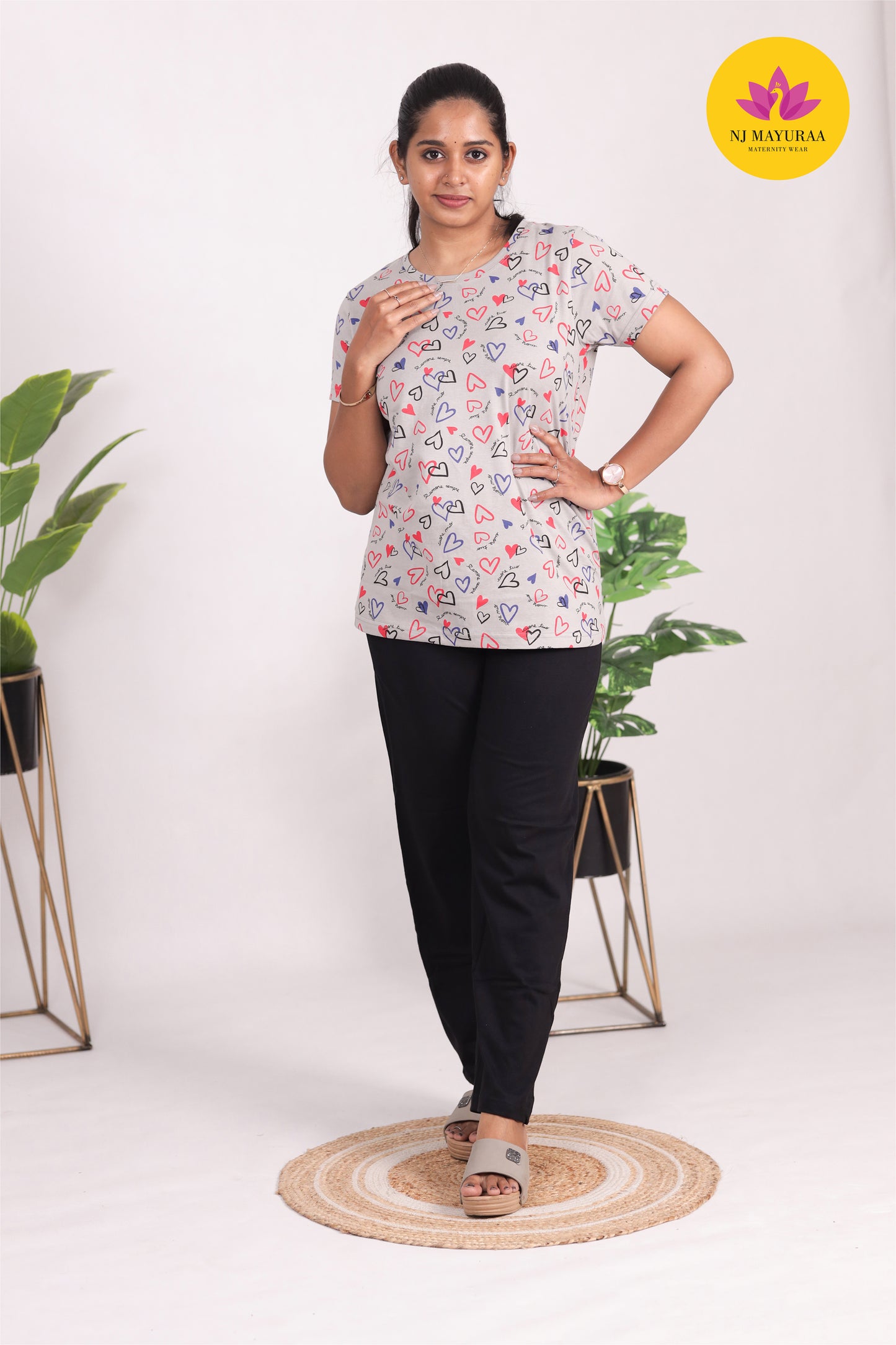 SRIDHA 37 -LADIES PAJAMA SET ( WITH POCKET WITH ROPE ADJUSTMENT)