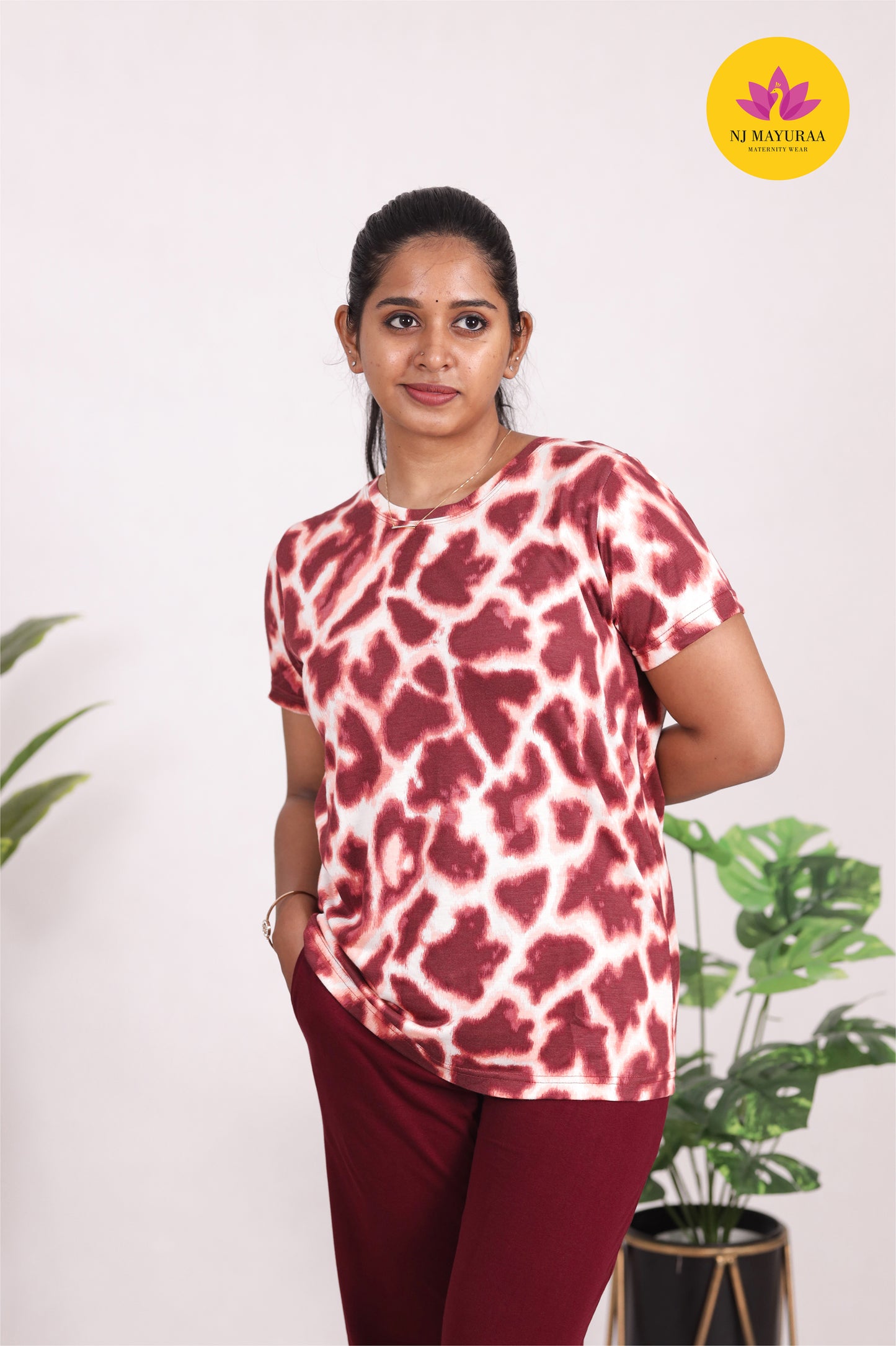 SRIDHA 38 -LADIES PAJAMA SET ( WITH POCKET WITH ROPE ADJUSTMENT)