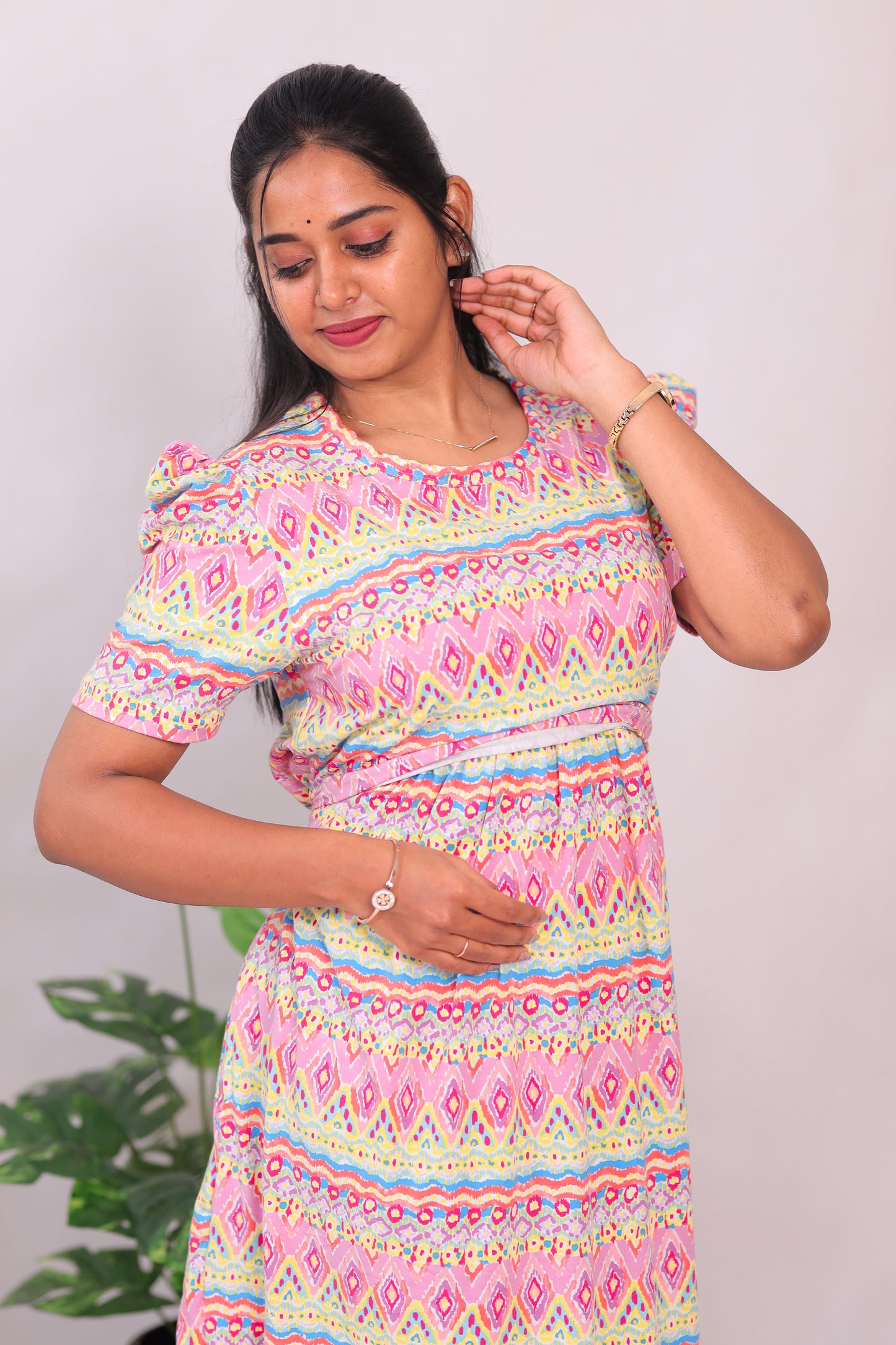 SRIDHA 8 -ZIPLESS MATERNITY WEAR PUFF SLEEVE/ FULL LENGTH