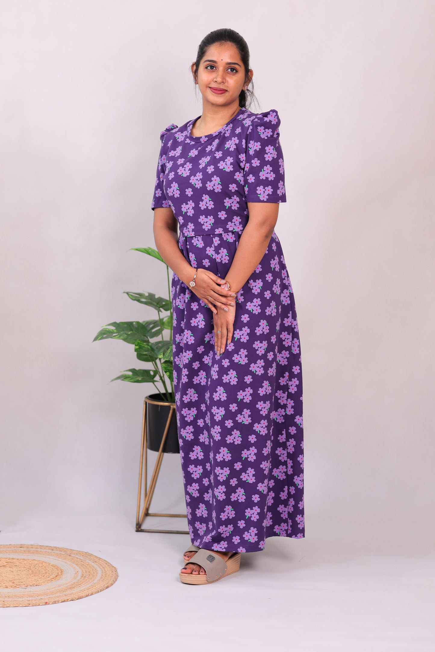 SRIDHA 17 -ZIPLESS MATERNITY WEAR PUFF SLEEVE/ FULL LENGTH