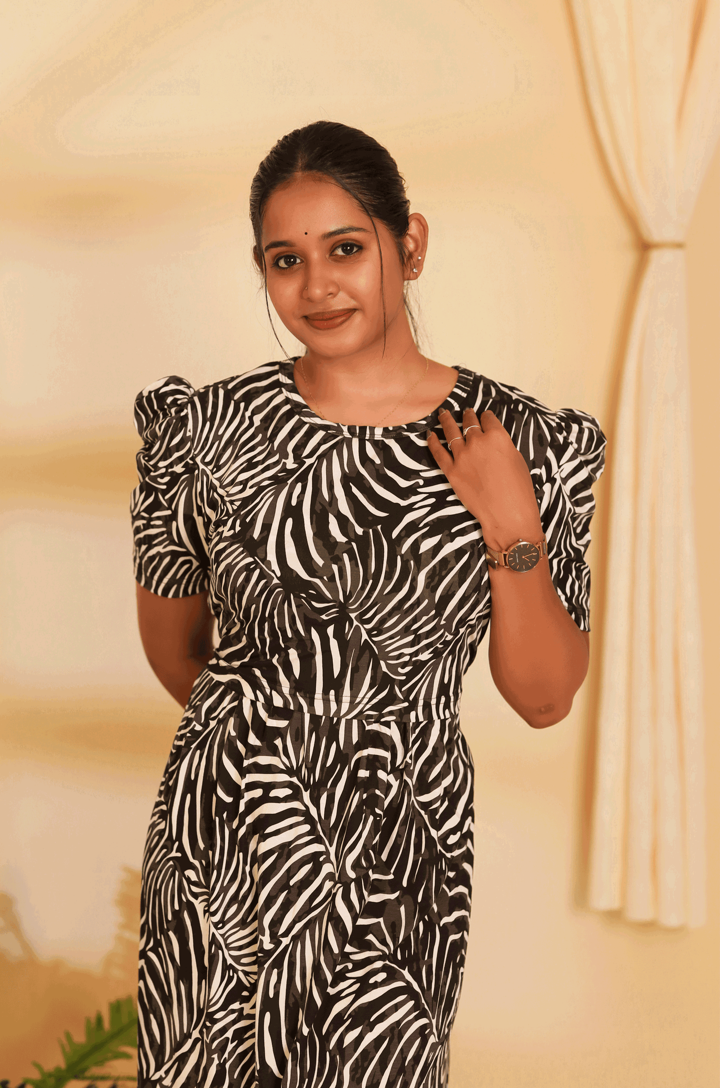 BLACK GREE - ZIPLESS MATERNITY WEAR PUFF SLEEVE/ FULL LENGTH