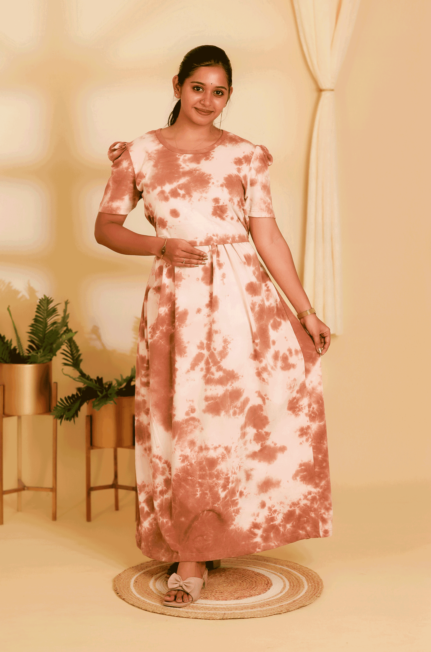 BROWN DYE &DIE-ZIPLESS MATERNITY WEAR PUFF SLEEVE/ FULL LENGTH