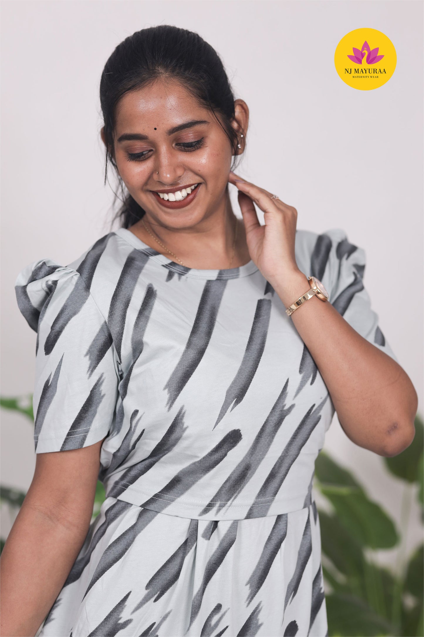 RATNESH 12 - ZIPLESS FEEDING MATERNITY WEAR PUFF SLEEVE
