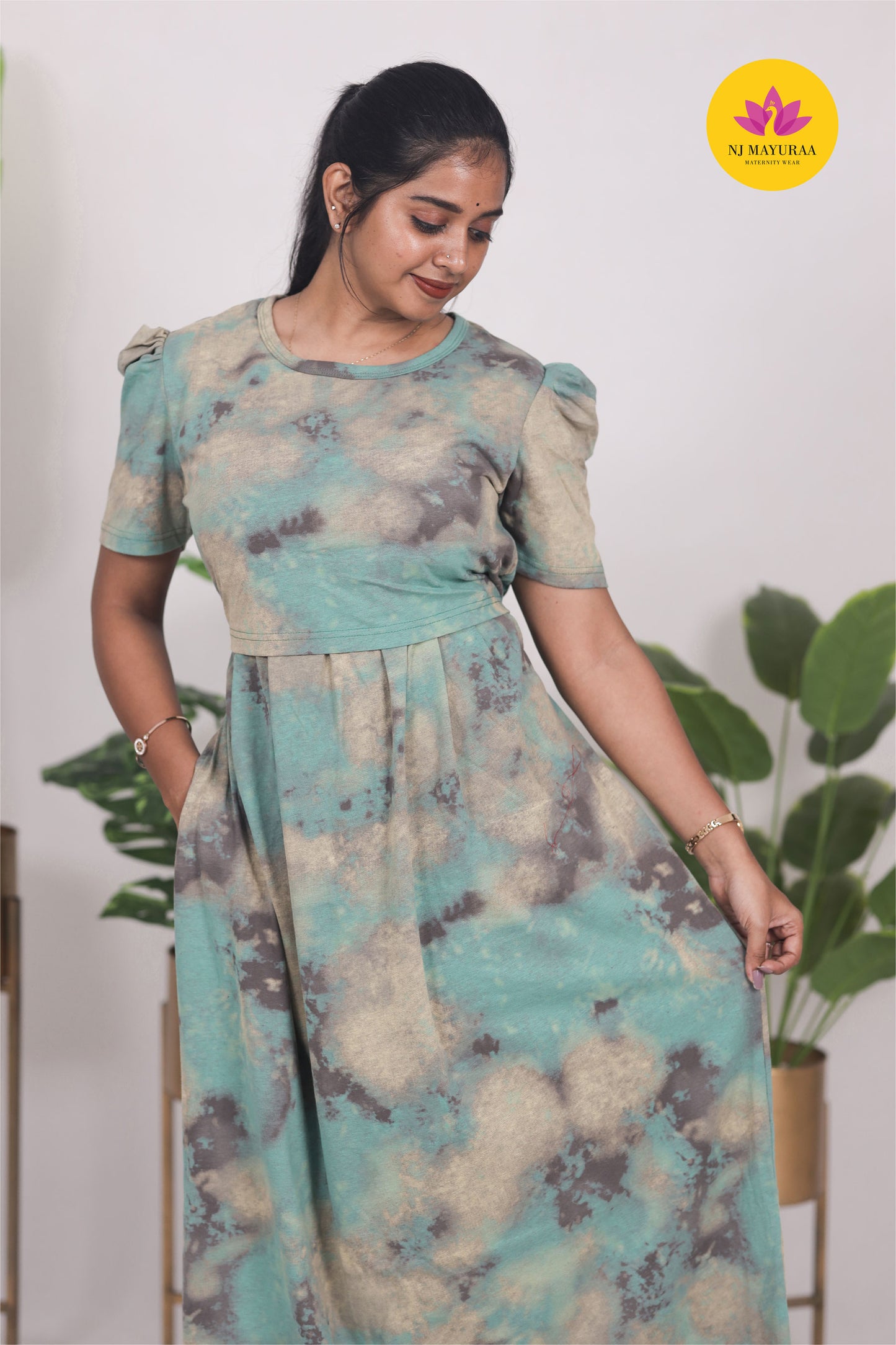 RATNESH 8 - ZIPLESS FEEDING MATERNITY WEAR PUFF SLEEVE