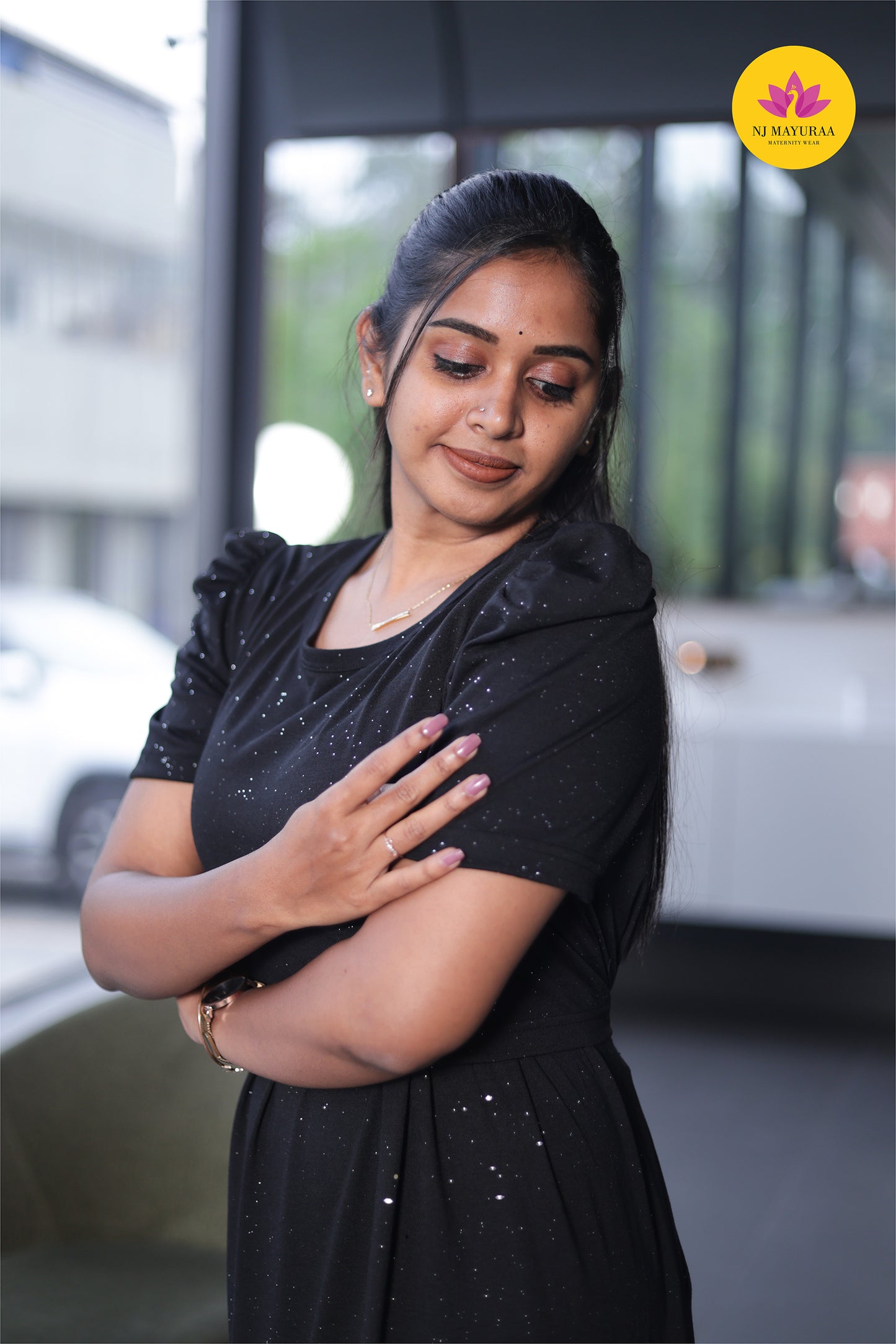 Glitter fabric-ZIPLESS MATERNITY WEAR PUFF SLEEVE