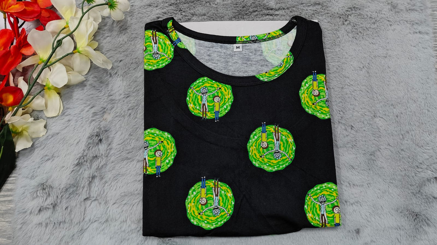 Feeding Tshirt - Black