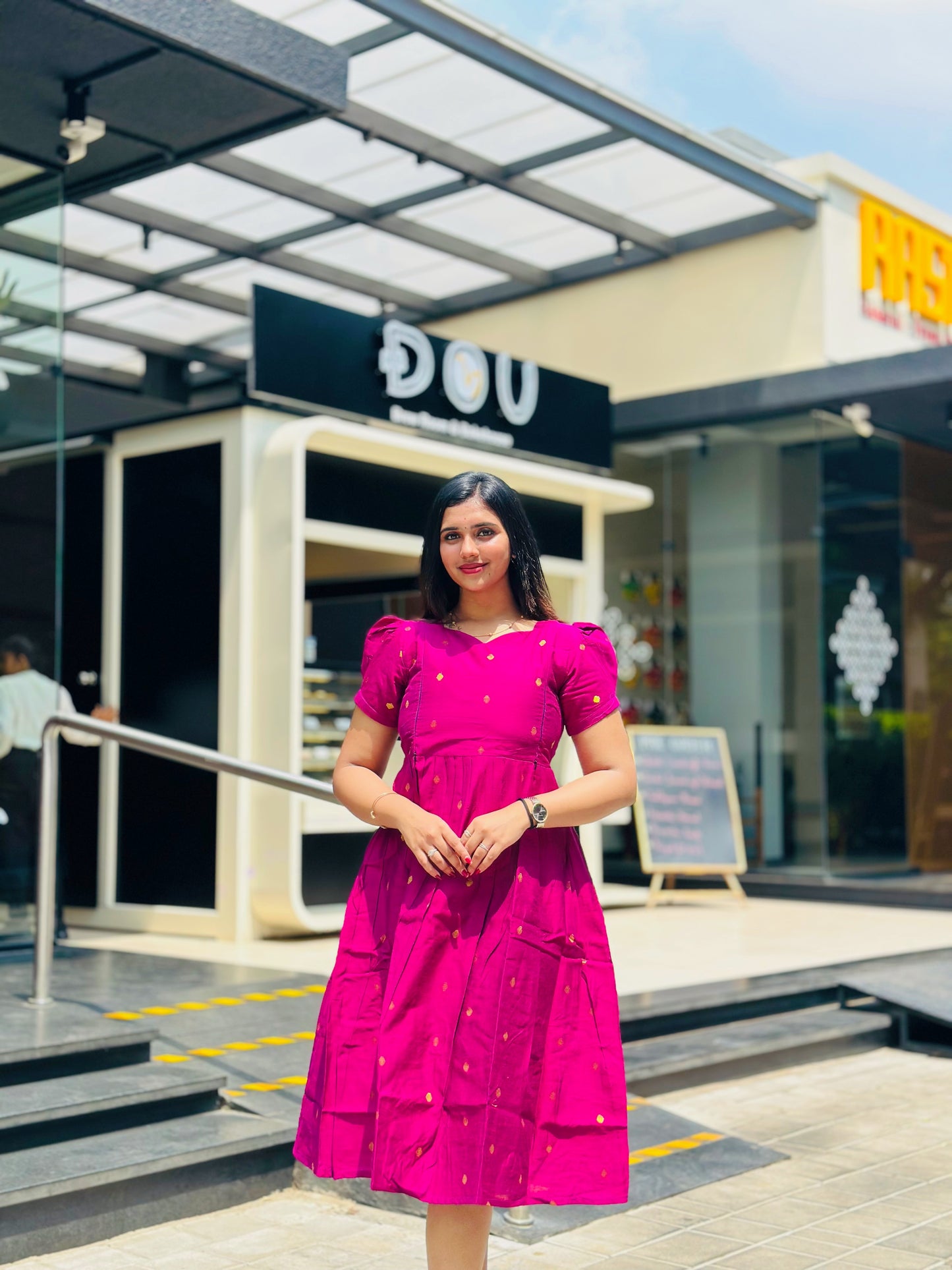 Pink -Maternity kurti with lining along Zip