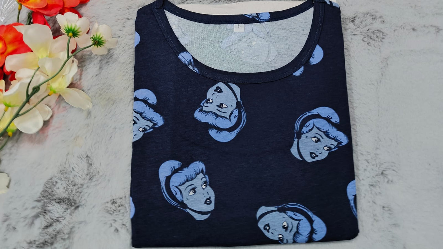 Feeding Tshirt - Deep navy blue