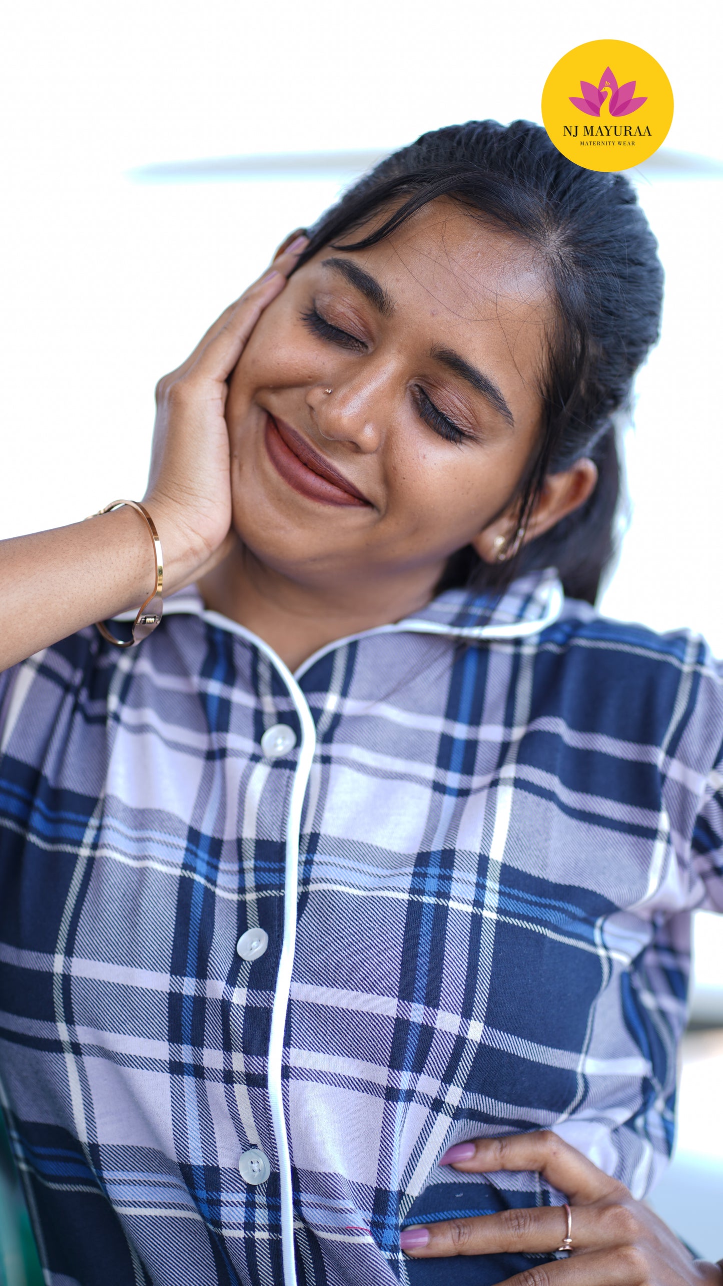 Luna_04 - COLLAR NIGHTWEAR SET