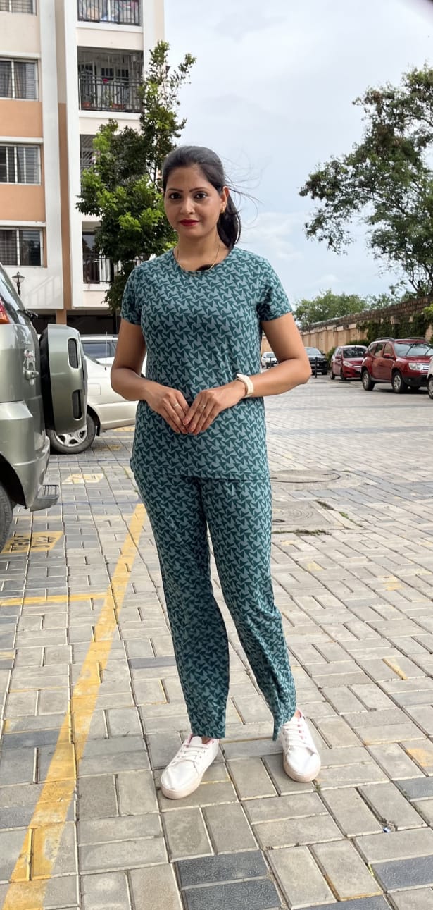 VELVET NIGHTS - LADIES LOUNGE NIGHT WEAR SET WITH ROPE AND PACKET