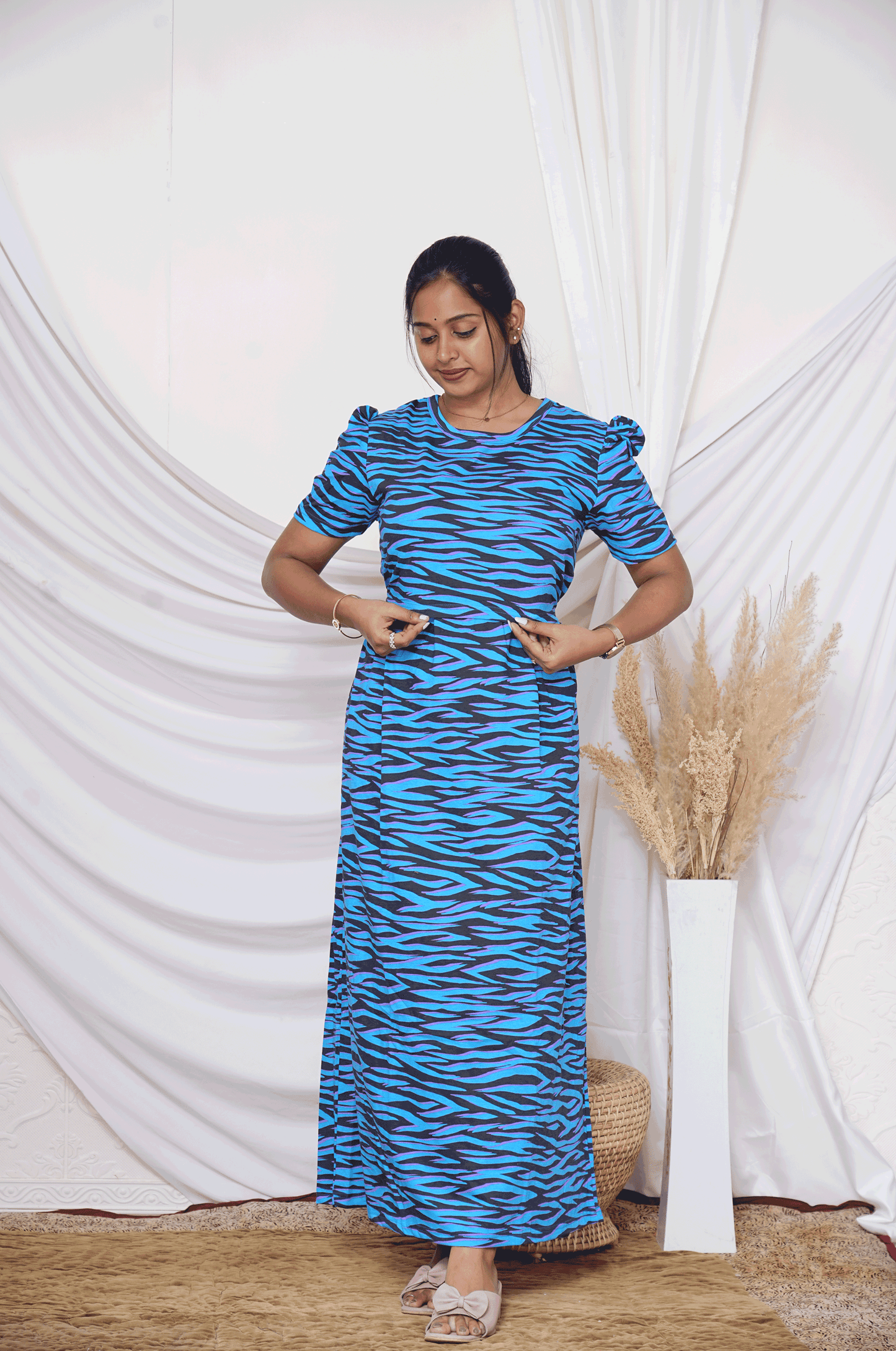 THAI BASIL-ZIPLESS MATERNITY WEAR PUFF SLEEVE