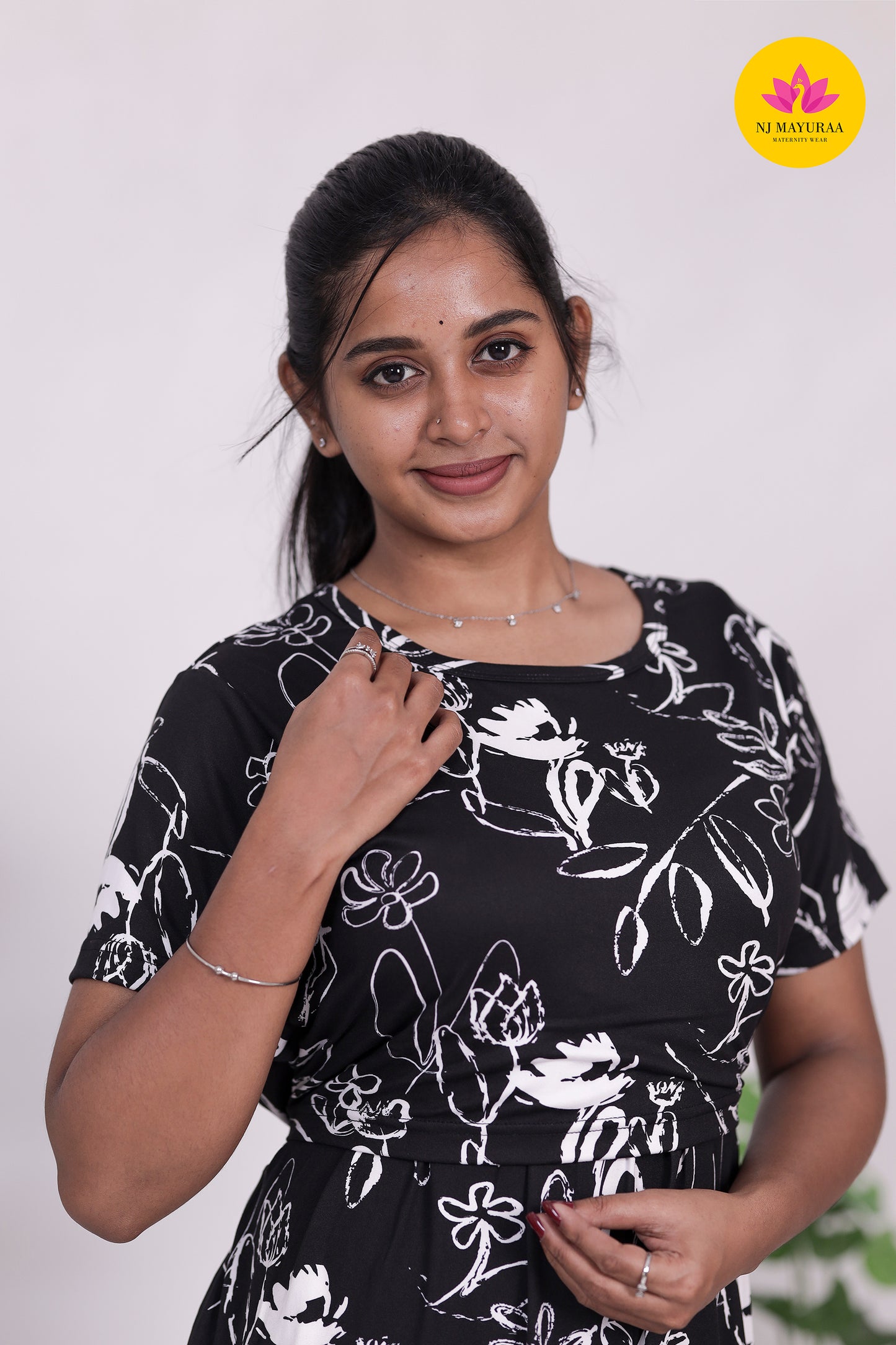 AMBAAL 31 - ZIPLESS FEEDING MATERNITY WEAR FULL ( Midi length )