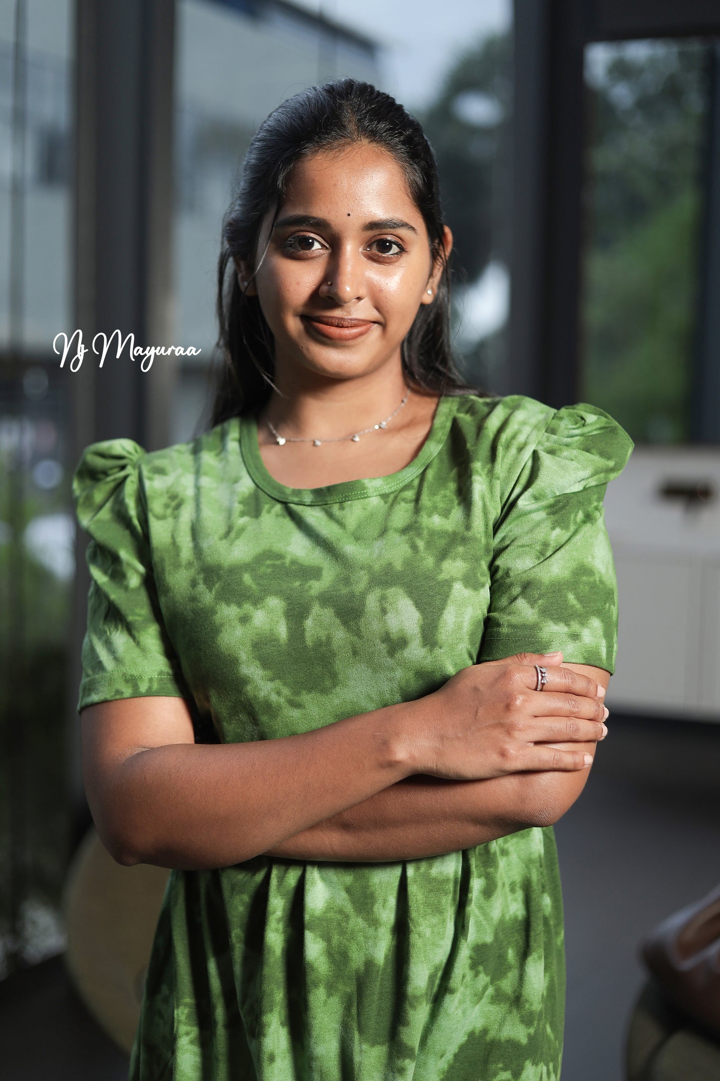KUVERA 15-ZIPLESS MATERNITY WEAR PUFF SLEEVE