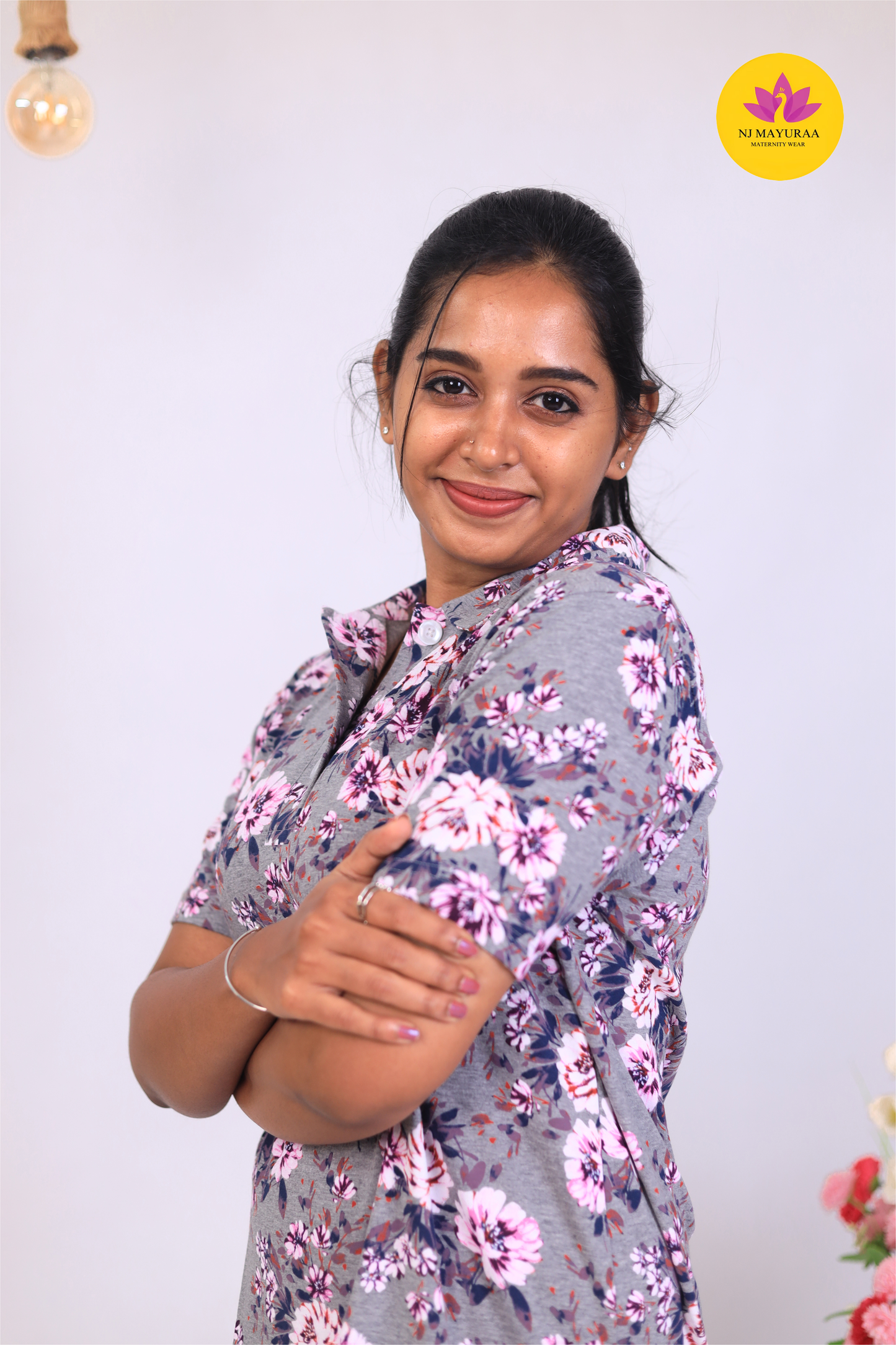 NARAYANI 27 - Long Tee