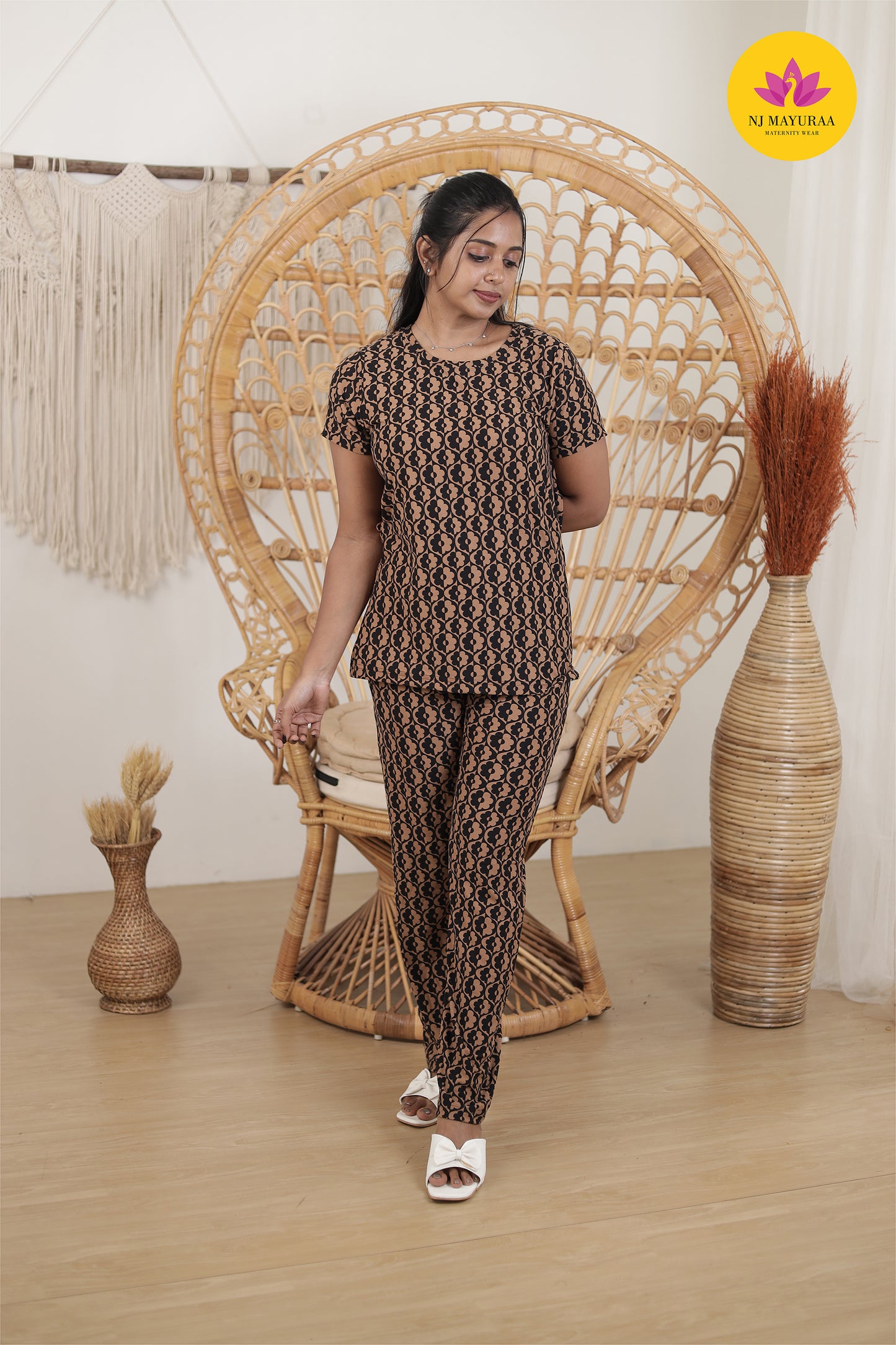 NARAYANI 40 - LADIES LOUNGE NIGHT WEAR SET WITH ROPE AND PACKET