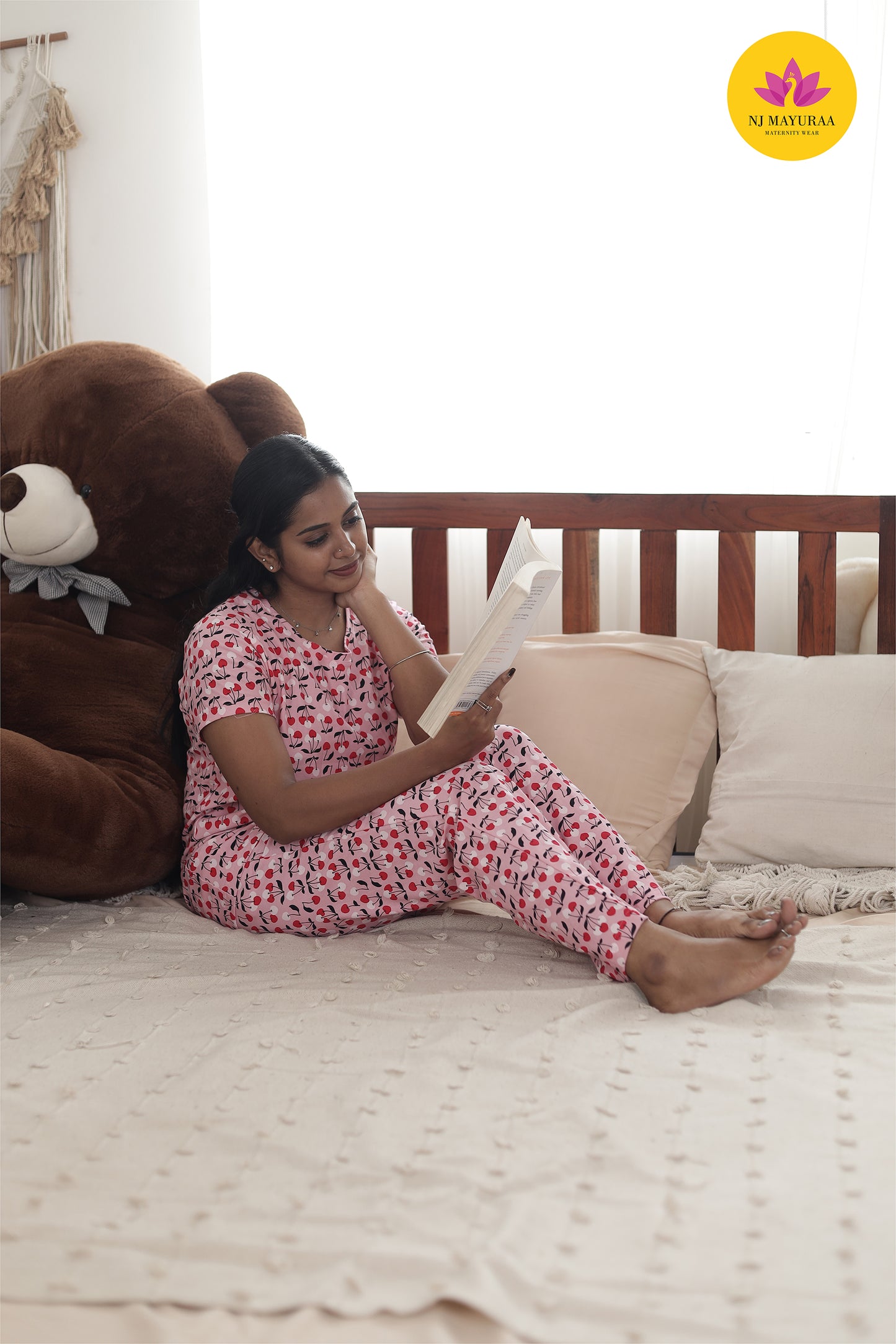 NARAYANI 43 - LADIES LOUNGE NIGHT WEAR SET WITH ROPE AND PACKET