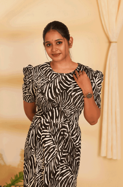 BLACK GREE - ZIPLESS MATERNITY WEAR  PUFF SLEEVE/ FULL LENGTH