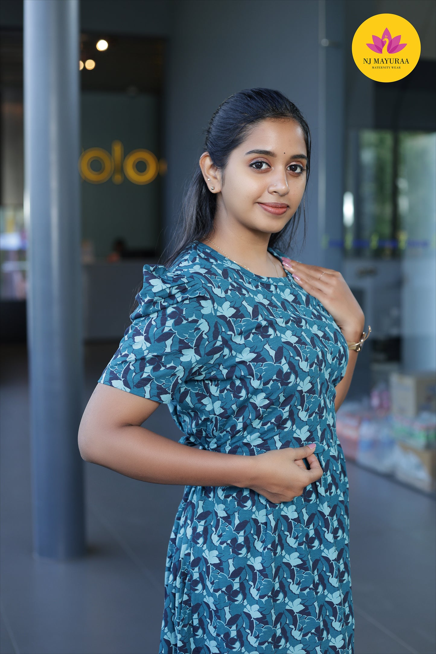 CUTE8 -ZIPLESS MATERNITY WEAR PUFF SLEEVE