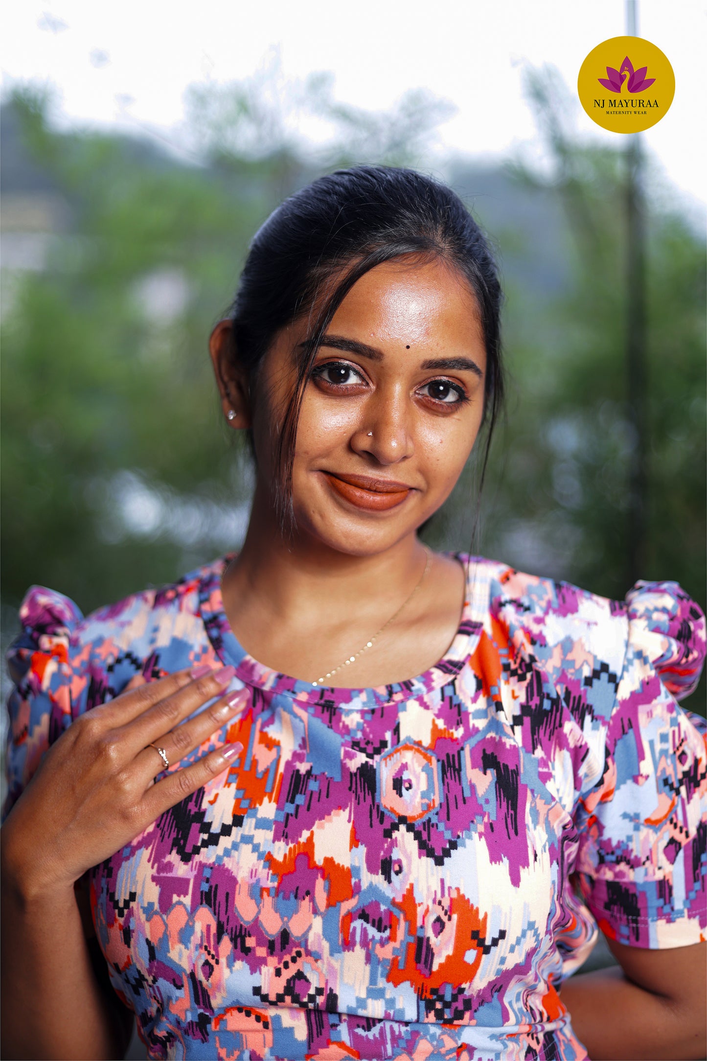 LOTUS 18 -ZIPLESS MATERNITY WEAR PUFF SLEEVE