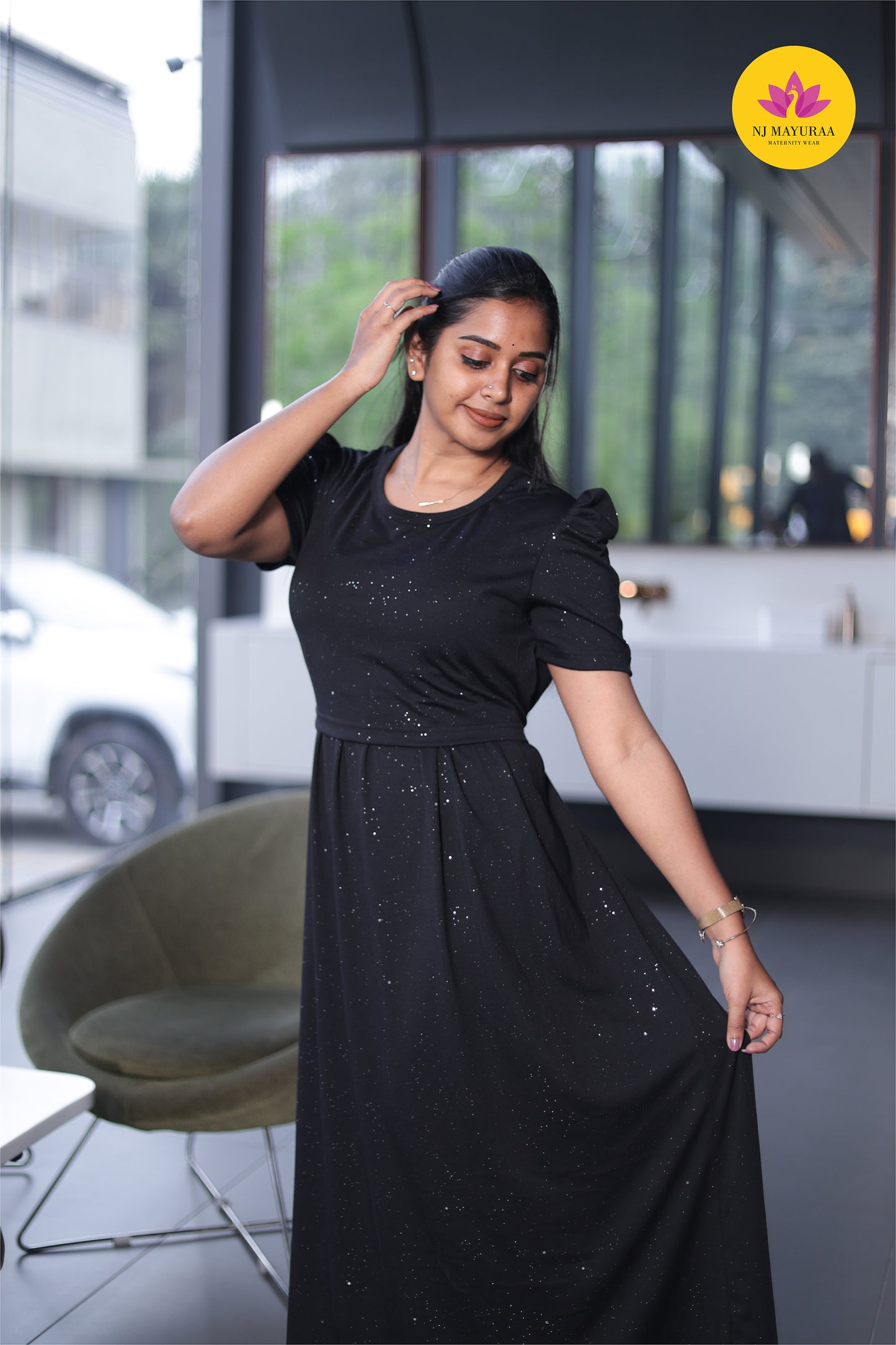 Glitter fabric-ZIPLESS MATERNITY WEAR PUFF SLEEVE