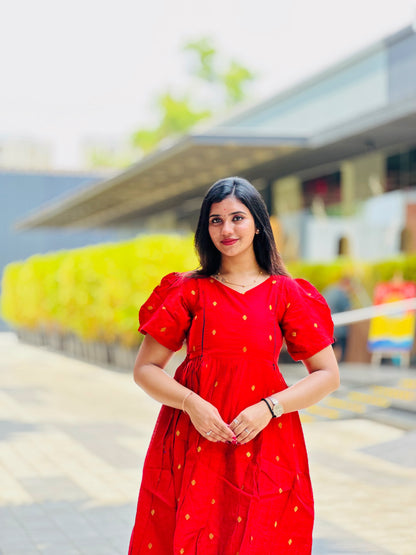 Red-Maternity kurti with lining along Zip