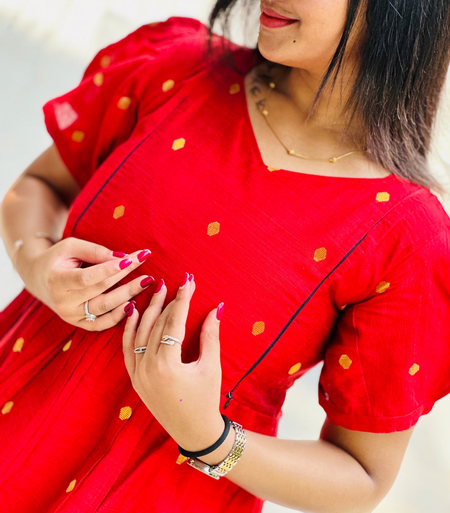 Red-Maternity kurti with lining along Zip