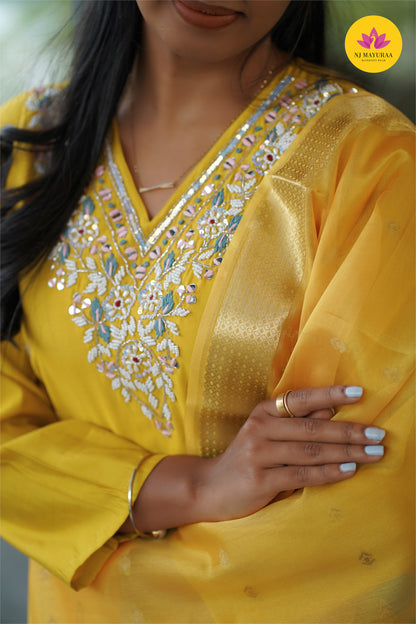 Jaya20-kurti 3pcs set ( Top & pant with dupatta ) Non feeding