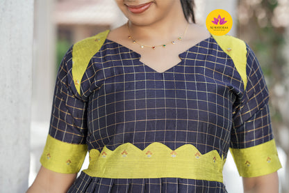 valli 19 - Feeding kurti gown with Lining ( Feeding)