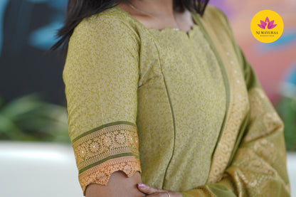Hansi_09 - KURTI DHUPATTA SET( 2 Side Feeding Zip )