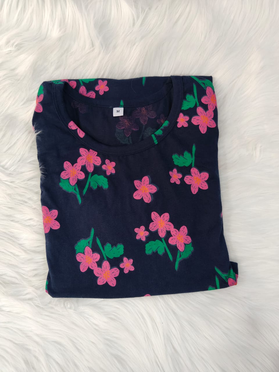 dark bluish-gray - Feeding Tshirt