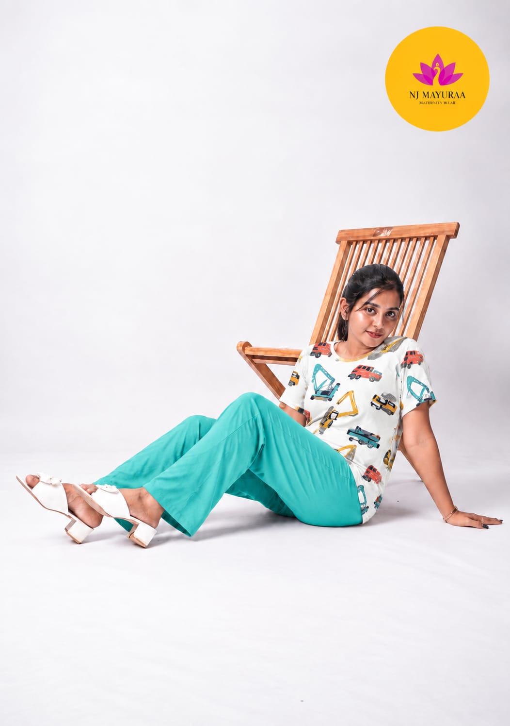 Buttu05  Nightwear