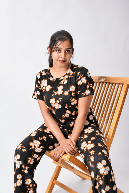 SOWMI04_NIGHTWEAR