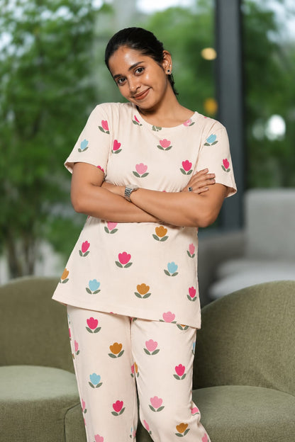 NITHI08_NIGHTWEAR