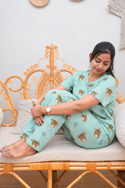 NITHI06_NIGHTWEAR